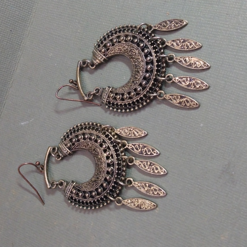 Fashion earrings